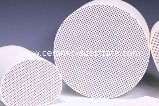 comprar Substratos cerámicos para automóviles para convertidores catalíticos de tres vías online manufacture