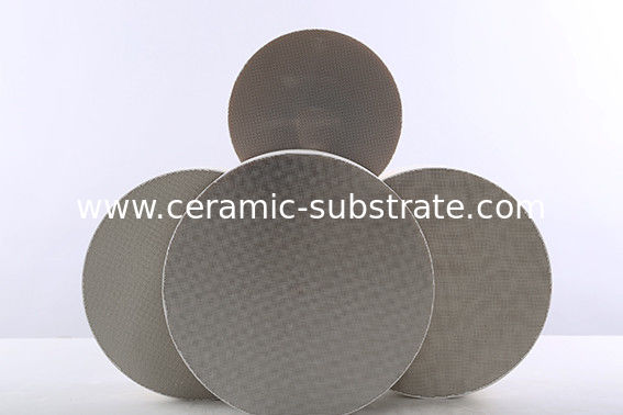 Filtro de cerámica del panal de la cordierita poroso para 3 convertidores catalíticos de la manera